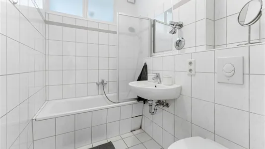 Apartments in Berlin Charlottenburg-Wilmersdorf - photo 9