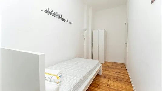 Rooms in Berlin Friedrichshain-Kreuzberg - photo 2