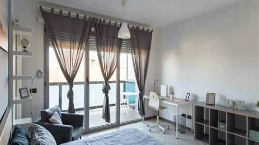 Rooms in Bologna - photo 4