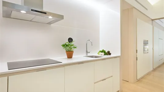 Apartments in Barcelona Ciutat Vella - photo 9