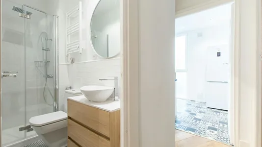 Rooms in Madrid Centro - photo 7