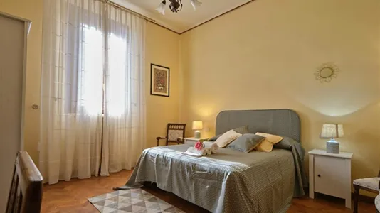 Rooms in Siena - photo 1