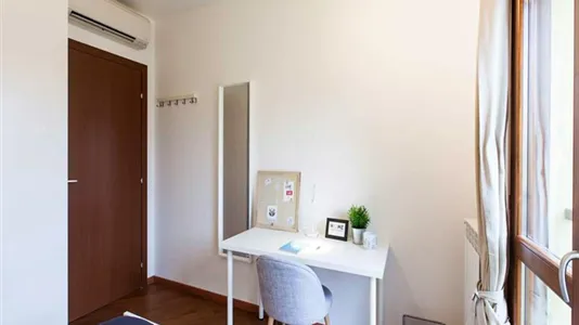 Rooms in Milano Zona 5 - Vigentino, Chiaravalle, Gratosoglio - photo 5