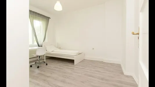 Rooms in Berlin Neukölln - photo 4