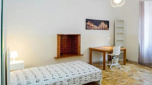 Rooms in Milano Zona 5 - Vigentino, Chiaravalle, Gratosoglio - photo 1