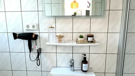 Apartments in Dusseldorf - photo 4