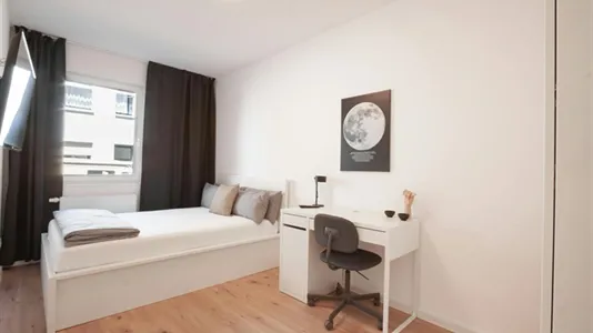 Rooms in Essen - photo 7