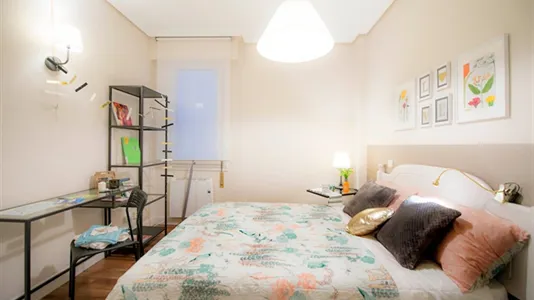 Rooms in Bilbao - photo 4