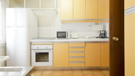 Rooms in Madrid Chamartín - photo 7