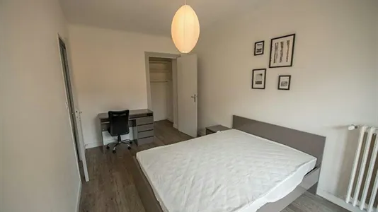Rooms in Saint-Étienne - photo 4