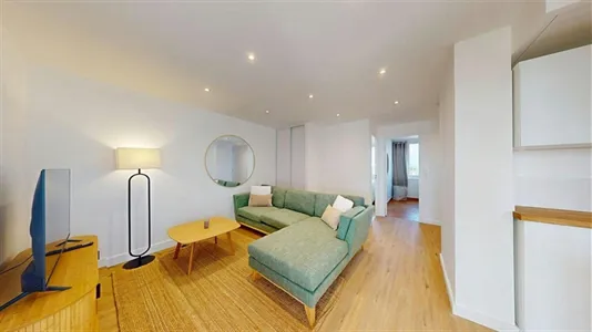 Rooms in Lyon - photo 1