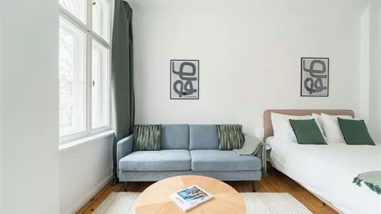 Apartments in Berlin Mitte - photo 4
