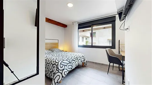 Rooms in Grenoble - photo 6