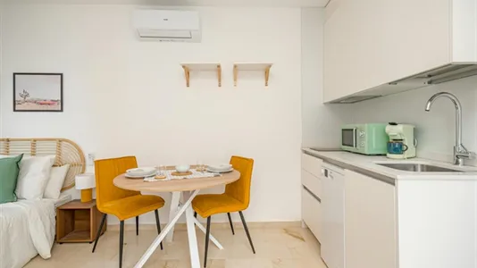 Rooms in Madrid Tetuán - photo 7