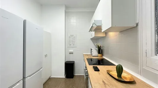 Rooms in Madrid Chamberí - photo 10