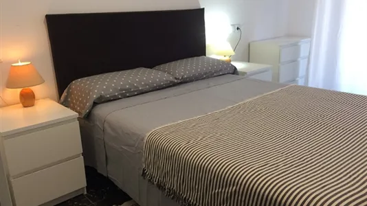 Rooms in el Camí de Vera - photo 8