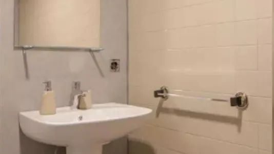 Rooms in Madrid Tetuán - photo 7