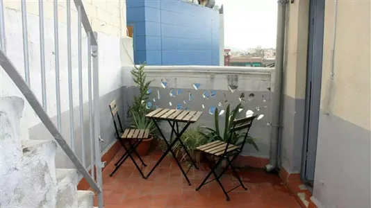 Rooms in Barcelona Sants-Montjuïc - photo 6