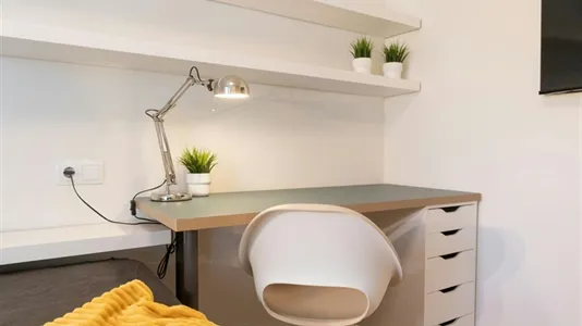 Rooms in Madrid Moncloa-Aravaca - photo 5