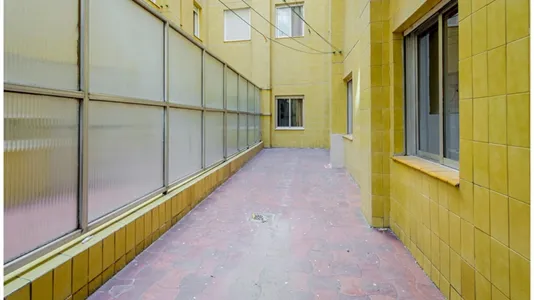 Rooms in Madrid Retiro - photo 8