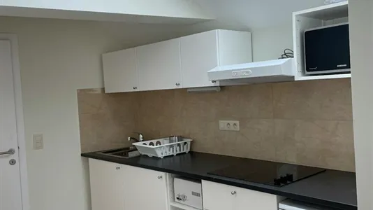 Rooms in Stad Brussel - photo 6