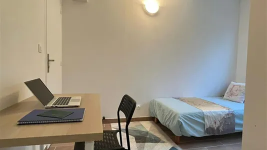 Apartments in Créteil - photo 3