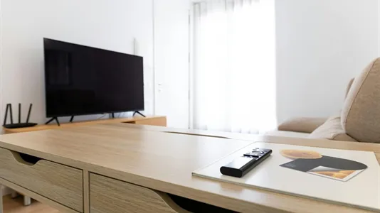 Apartments in Valencia Ciutat Vella - photo 5