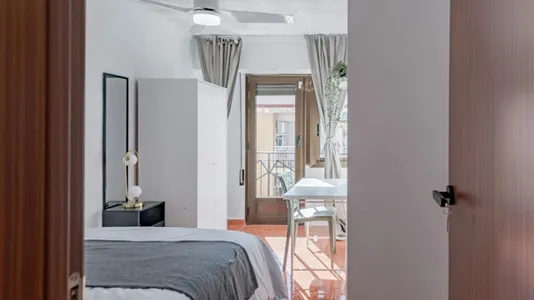 Rooms in Benimamet - photo 10