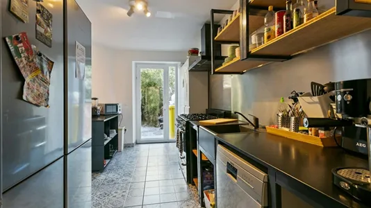 Rooms in Brussels Sint-Gillis - photo 6