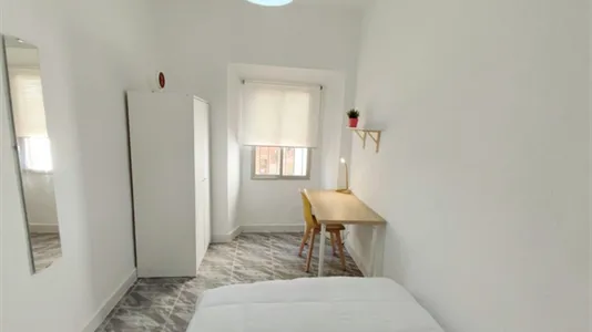 Rooms in Granada - photo 5