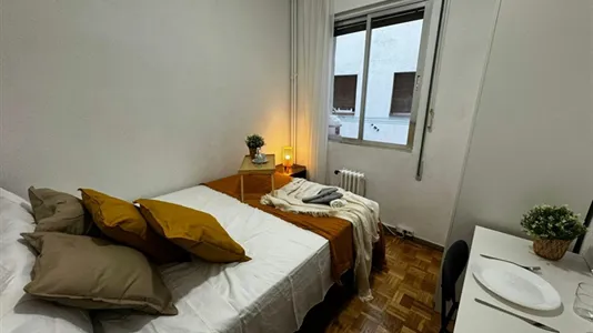 Rooms in Madrid Tetuán - photo 9