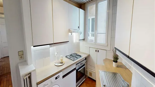 Rooms in Paris 16ème arrondissement (South) - photo 7