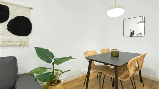 Apartments in Barcelona Ciutat Vella - photo 3