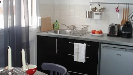 Apartments in Lyon - photo 6