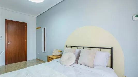 Rooms in Godelleta - photo 4