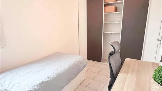 Rooms in Angoulême - photo 2