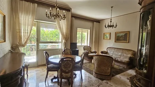 Rooms in Reggio di Calabria - photo 1