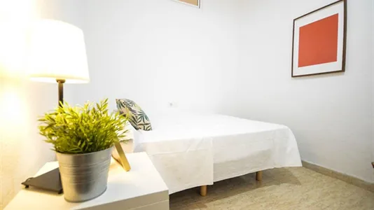 Apartments in Valencia L'Eixample - photo 9