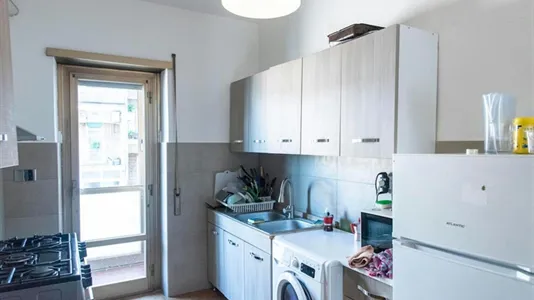 Rooms in Roma Municipio VIII – Appia Antica - photo 5