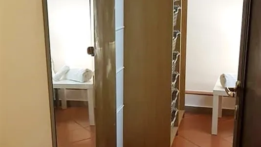 Rooms in Florence - photo 4