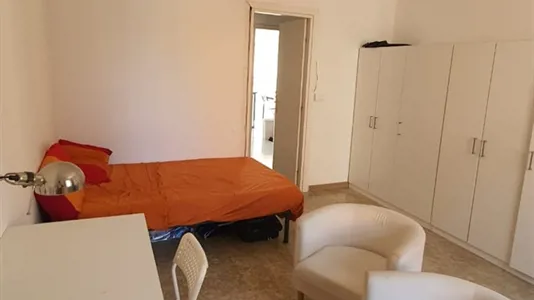 Rooms in Roma Municipio II – Parioli/Nomentano - photo 2