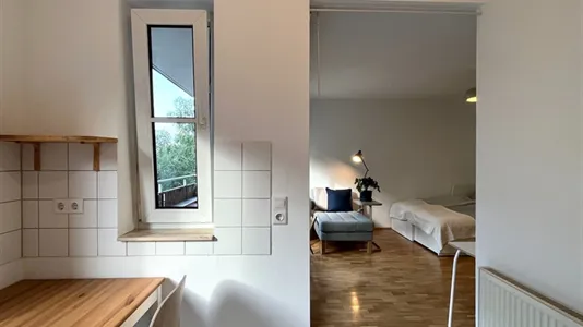 Apartments in Location is not specified - photo 6