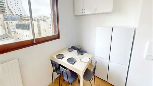 Rooms in Paris 19ème arrondissement - photo 9