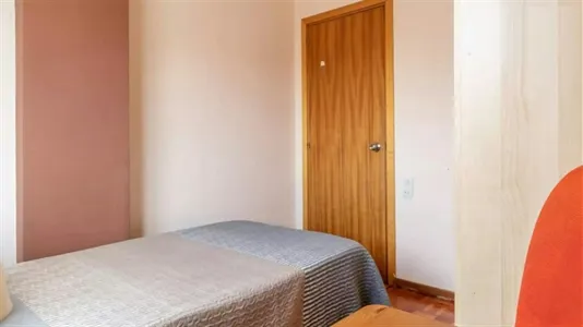 Rooms in Alcalá de Henares - photo 4