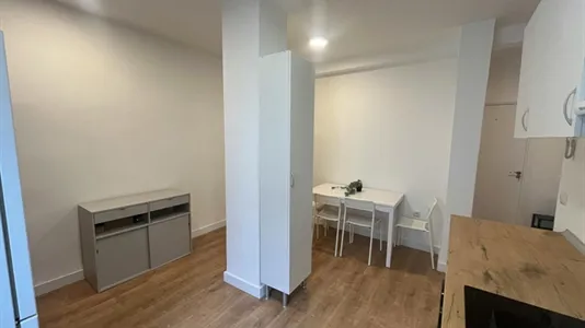 Rooms in Madrid Carabanchel - photo 9
