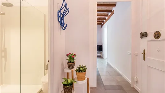 Apartments in Barcelona Eixample - photo 7