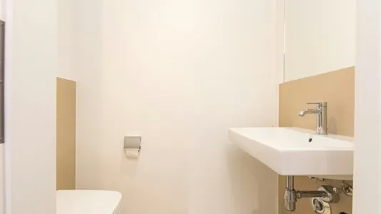 Rooms in Berlin Mitte - photo 7