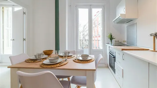 Rooms in Madrid Centro - photo 6