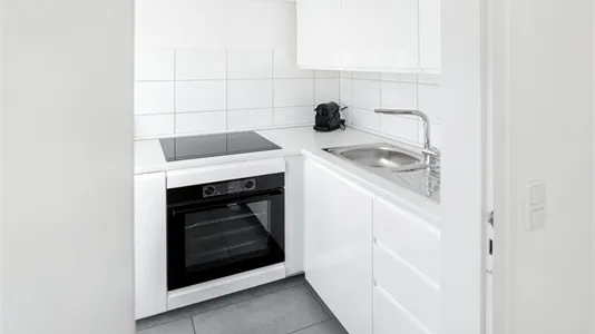 Apartments in Dusseldorf - photo 9