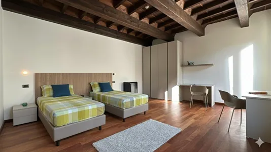 Rooms in Ferrara - photo 1